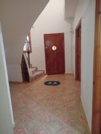 niveau-de-villa-location-f4-alger-dely-brahim-algerie