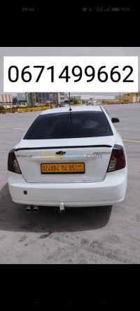 voitures-chevrolet-optra-4-portes-2014-batna-algerie