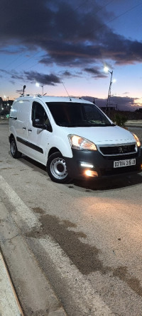 utilitaire-peugeot-partner-2015-b9-el-eulma-setif-algerie