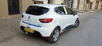 voitures-renault-clio-4-2014-seventeen-mostaganem-algerie