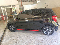 voitures-kia-picanto-2018-gt-line-souk-el-thenine-bejaia-algerie