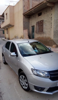 voitures-dacia-logan-2014-sidi-aissa-msila-algerie