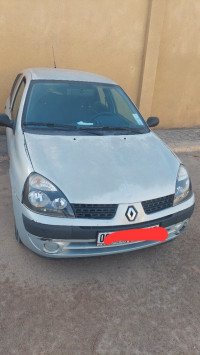 voitures-renault-clio-2-2002-expression-mostaganem-algerie