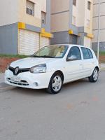 voitures-renault-clio-campus-2015-bye-oran-algerie