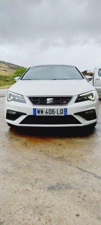 voitures-seat-leon-2019-beats-bejaia-algerie