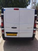 automobiles-vehicules-renault-trafic-2019-chlef-algerie