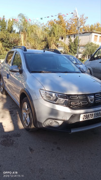 voitures-dacia-sandero-2019-stepway-restylee-el-affroun-blida-algerie