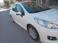 voitures-peugeot-207-2012-new-active-batna-algerie