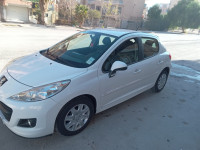 voitures-peugeot-207-2012-new-active-batna-algerie