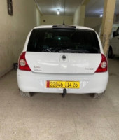 voitures-renault-clio-campus-2014-bye-medea-algerie