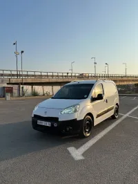 Peugeot Partner 2013 B9
