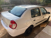 voitures-renault-clio-classique-2007-relizane-algerie