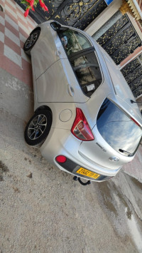 voitures-hyundai-grand-i10-2018-restylee-dz-larbaa-blida-algerie