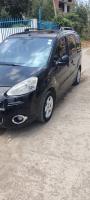 commerciale-peugeot-partner-2013-tepee-allure-bejaia-algerie