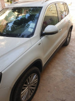 voitures-volkswagen-tiguan-2015-carat-ain-defla-algerie