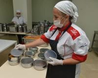 Cuisinière / traiteur pour mariage et événements + femme de ménage طباخة للأعراس الولائم عاملة نظافة