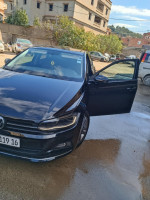 voitures-volkswagen-polo-2018-carat-khemis-el-khechna-boumerdes-algerie