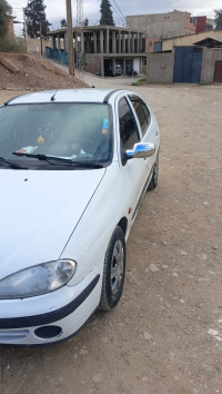 voitures-renault-megane-1-2001-chlef-algerie