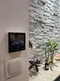 Thermostat intelligent radio frein 