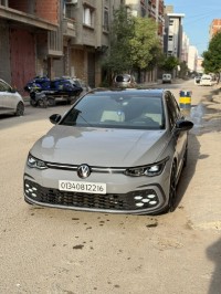 سيارات-volkswagen-golf-8-2022-gtd-تيسمسيلت-الجزائر