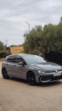 سيارات-volkswagen-golf-8-2025-r-black-edition-الرمشي-تلمسان-الجزائر