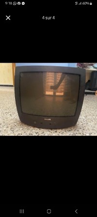 CRT TV modèle phillips