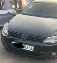 سيارات-volkswagen-jetta-2015-خميس-مليانة-عين-الدفلة-الجزائر
