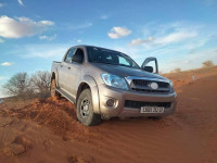 voitures-toyota-hilux-2012-laghouat-algerie