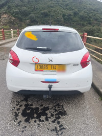 voitures-peugeot-208-2014-djemaa-beni-habibi-jijel-algerie