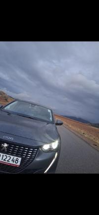 سيارات-peugeot-2008-2022-allure-وادي-ارهيو-غليزان-الجزائر