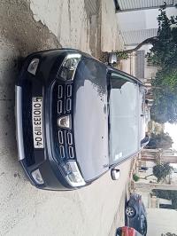 سيارات-dacia-sandero-2019-stepway-عين-البيضاء-أم-البواقي-الجزائر