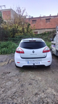 voitures-renault-megane-3-2014-gt-line-larbaa-blida-algerie