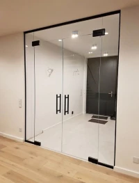 Vitrine en verre trempé 