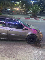 voitures-renault-clio-3-2009-tiaret-algerie