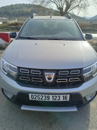 voitures-dacia-sandero-2023-zeralda-alger-algerie