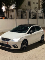 voitures-seat-ibiza-2018-high-facelift-remchi-tlemcen-algerie