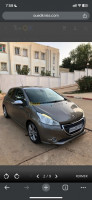 voitures-peugeot-208-2015-allure-medea-algerie