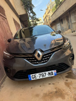 voitures-renault-clio5-2022-intense-tlemcen-algerie