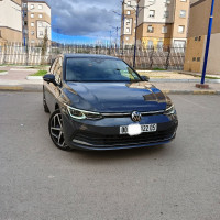 voitures-volkswagen-golf-8-2022-style-batna-algerie