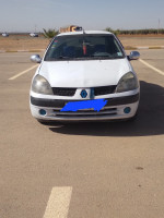 voitures-renault-clio-classique-2004-tighennif-mascara-algerie