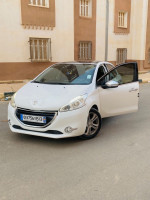 voitures-peugeot-208-2015-allure-tlemcen-algerie