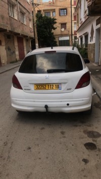 سيارات-peugeot-207-2012-الحراش-الجزائر