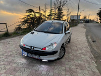 voitures-peugeot-206-2002-ait-yahia-tizi-ouzou-algerie