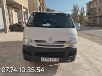 fourgon-hiase-toyota-2010-ait-yahia-tizi-ouzou-algerie