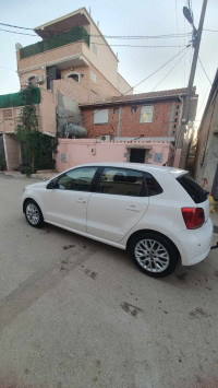 voitures-volkswagen-polo-2014-attatba-tipaza-algerie