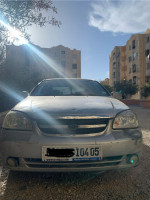 voitures-chevrolet-optra-4-portes-2004-ain-touta-batna-algerie