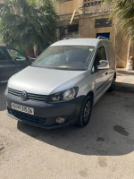 voitures-volkswagen-caddy-2015-bejaia-algerie