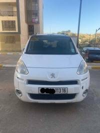 voitures-peugeot-partner-2013-tepee-mahelma-alger-algerie