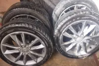 04 jantes originales audi avec pneus