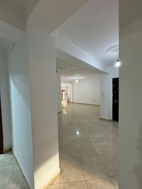 appartement-location-f4-alger-draria-algerie